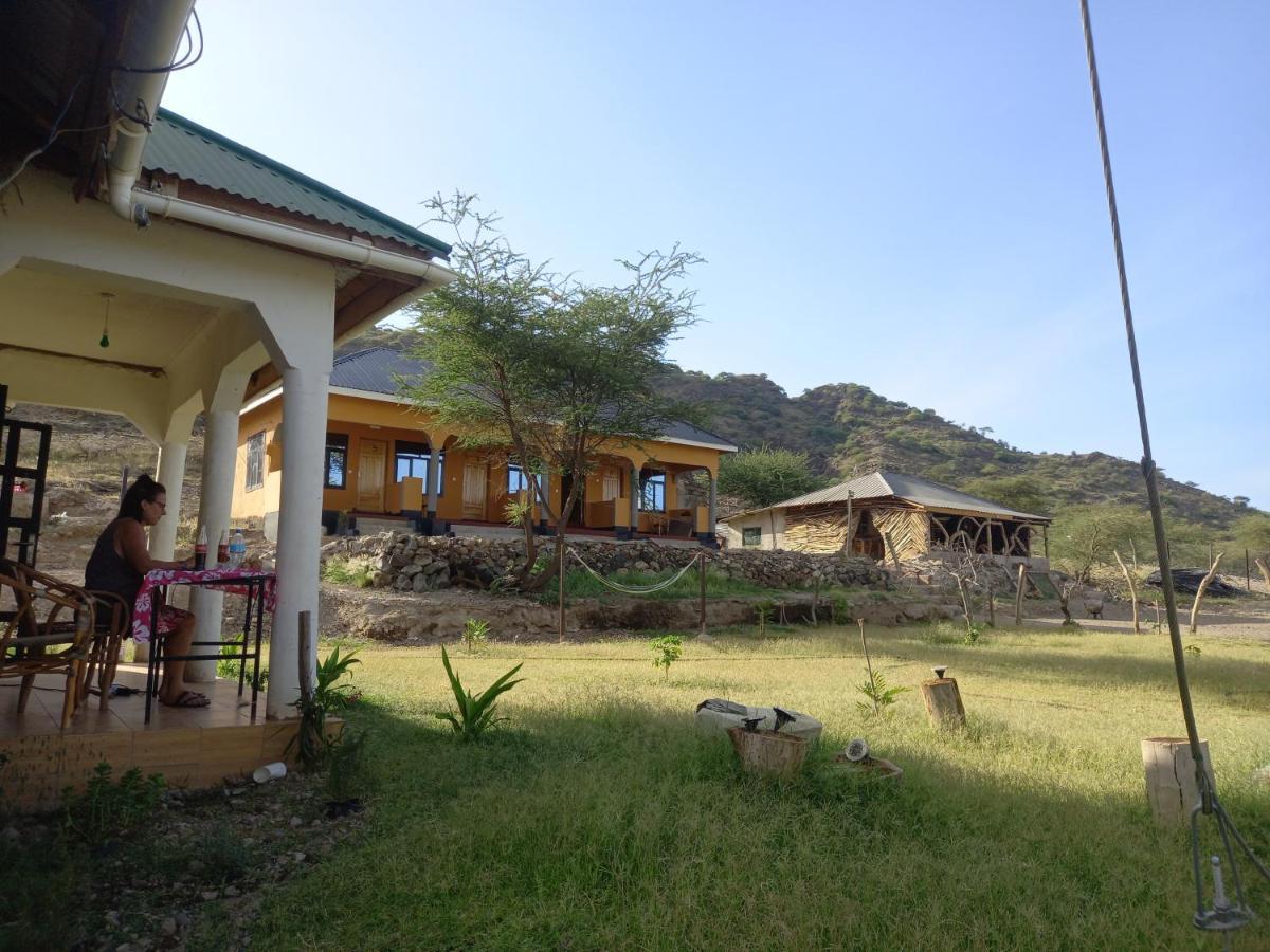 Lake Natron Maasai Guesthouse Mtowabaga Exterior foto